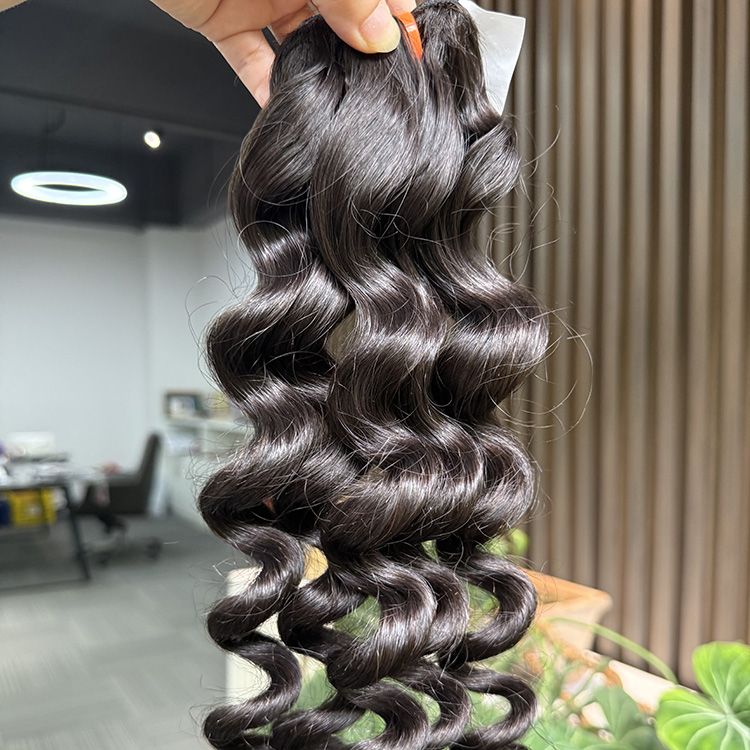 Young raw orange band hair-loose wave